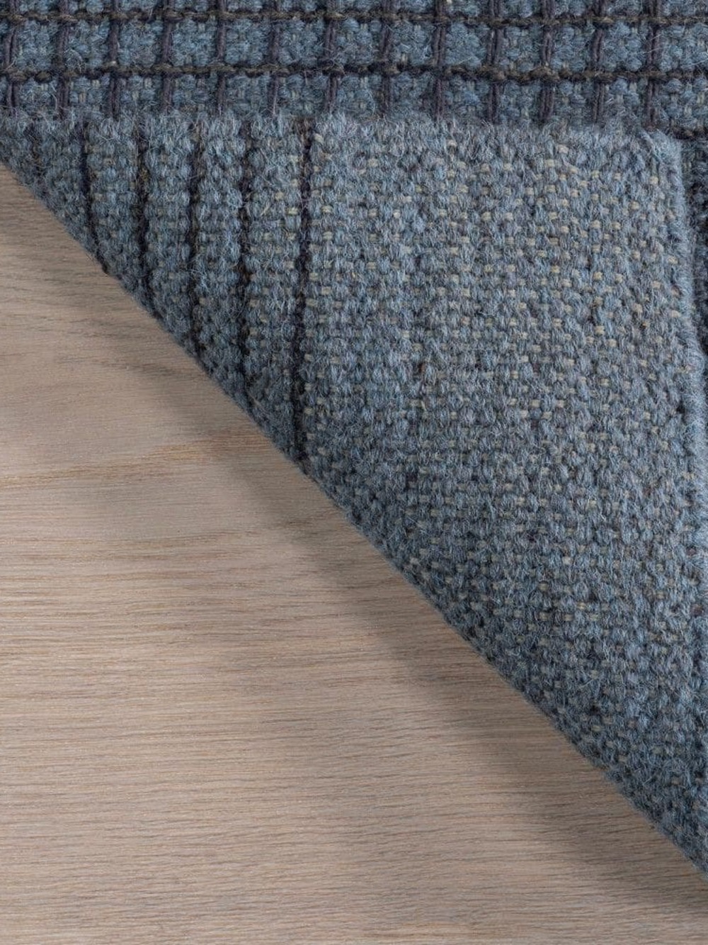 Blue Check Pattern Home rug - Picture 2 of 5